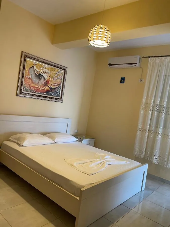 Oni'S Apartments Sarandë
