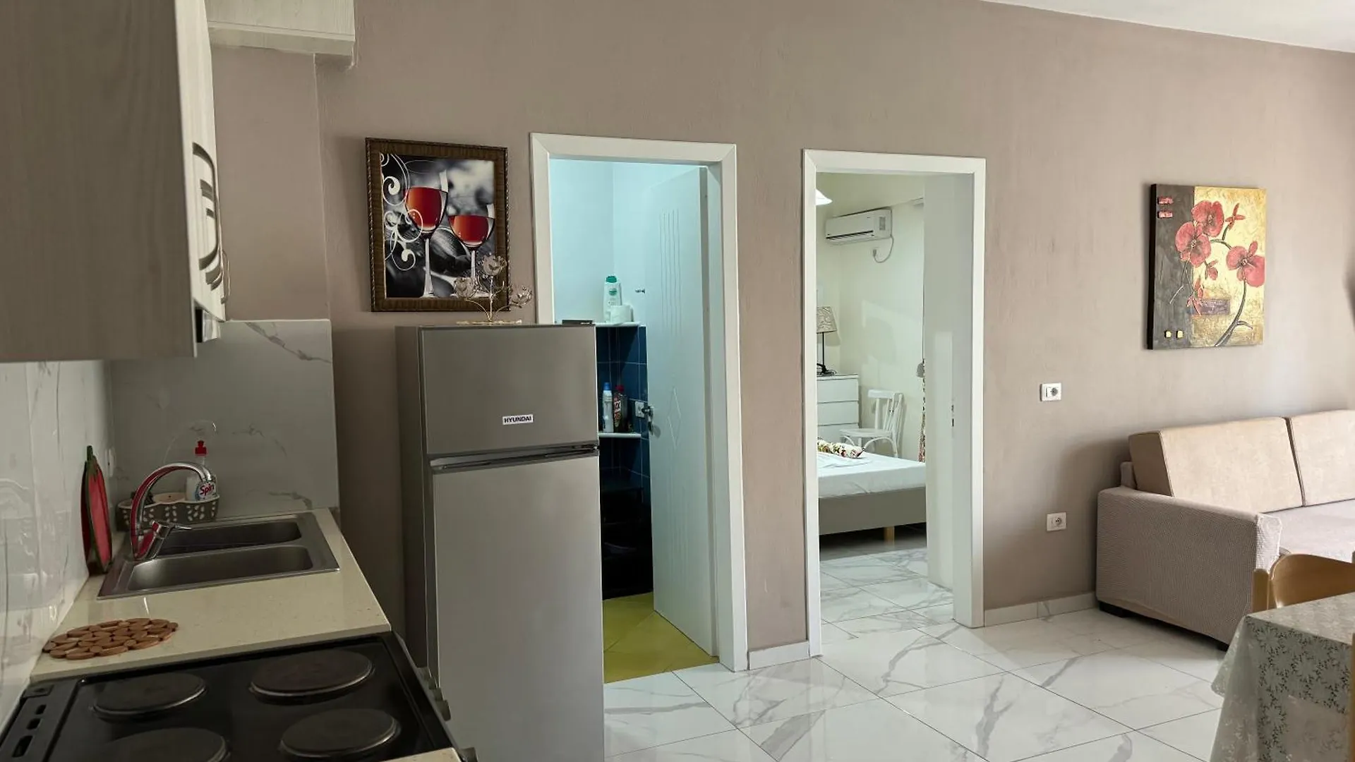 Oni'S Apartments Sarandë